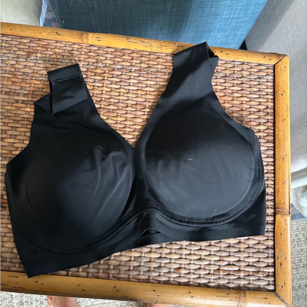 True & Co Black Full-Coverage Bra with Molded Cups